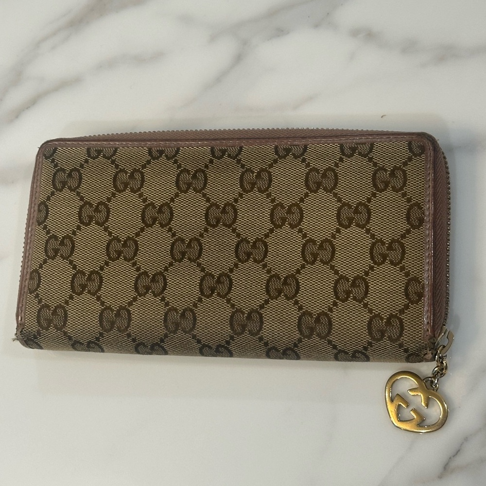 Gucci Brown Monogram Continental Wallet with Gold Charm - Picture 2 of 7